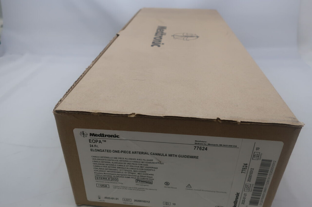 New MEDTRONIC 77624 EOPA Arterial Cannula Vented 3 8 quot 24F X 30 5cm 